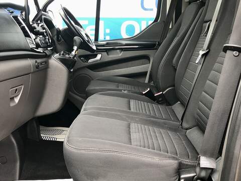 Ford Transit Custom 320 EcoBlue Limited - U5899