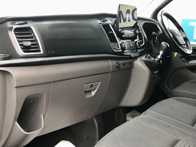 Ford Transit Custom 320 EcoBlue Limited - U5899