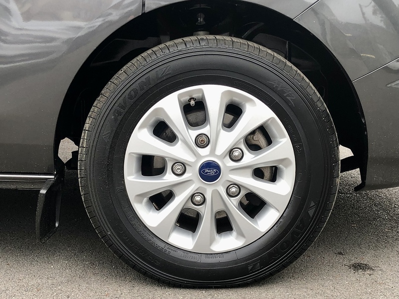 Ford Transit Custom 320 EcoBlue Limited - U5899