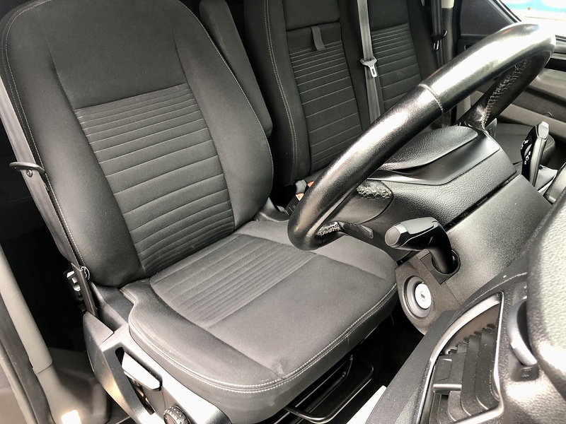 Ford Transit Custom 320 EcoBlue Limited - U5899