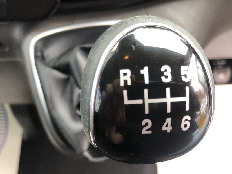 Ford Transit Custom 320 EcoBlue Limited - U5899