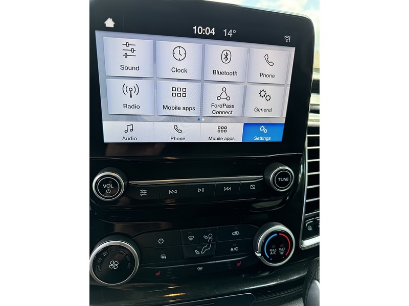 Ford 2.0 320 EcoBlue Limited Crew Van Double Cab 5dr Diesel Auto L1 H1 Euro 6 (s/s) (6 Seat) (130 ps)