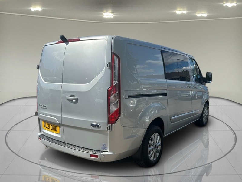 Ford 2.0 320 EcoBlue Limited Crew Van Double Cab 5dr Diesel Auto L1 H1 Euro 6 (s/s) (6 Seat) (130 ps)