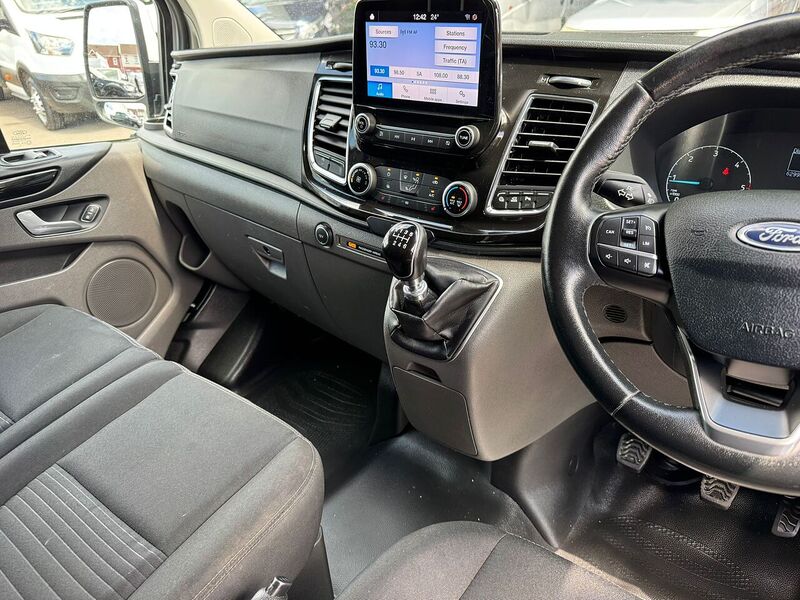 Ford Transit Custom 280 EcoBlue Limited - U5917