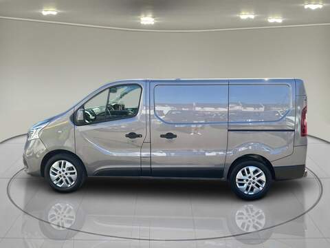 Renault Trafic dCi ENERGY 28 Sport - U5918