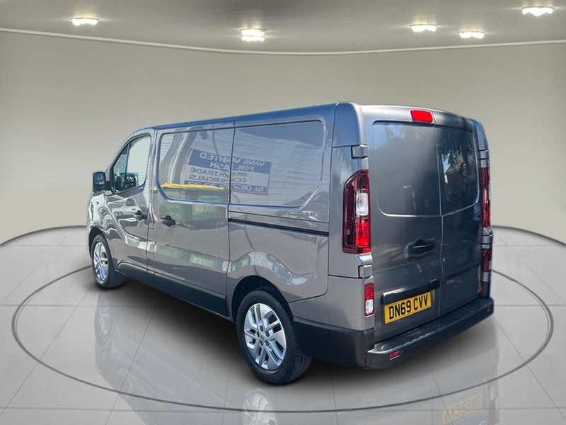 Renault 2.0 dCi ENERGY 28 Sport Panel Van 5dr Diesel Manual SWB Standard Roof Euro 6 (s/s) (120 ps)