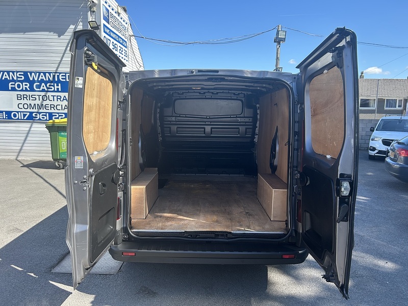 Renault 2.0 dCi ENERGY 28 Sport Panel Van 5dr Diesel Manual SWB Standard Roof Euro 6 (s/s) (120 ps)