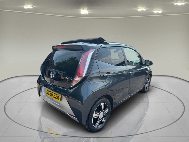 Toyota AYGO VVT-i x-clusiv 2 - U5938