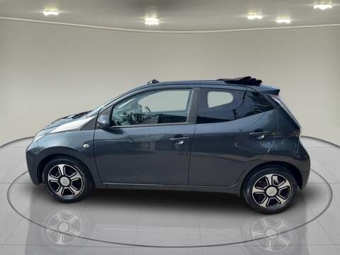 Toyota AYGO VVT-i x-clusiv 2 - U5938