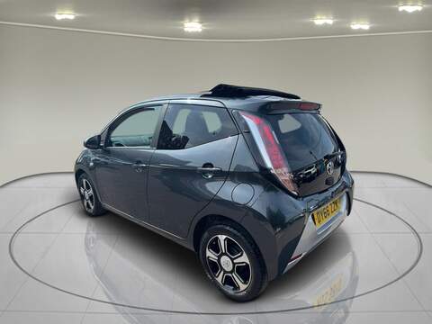 Toyota AYGO VVT-i x-clusiv 2 - U5938