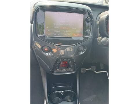 Toyota AYGO VVT-i x-clusiv 2 - U5938