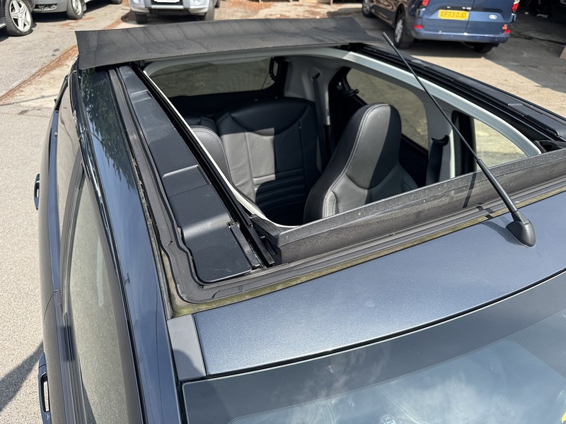 Toyota AYGO VVT-i x-clusiv 2 - U5938