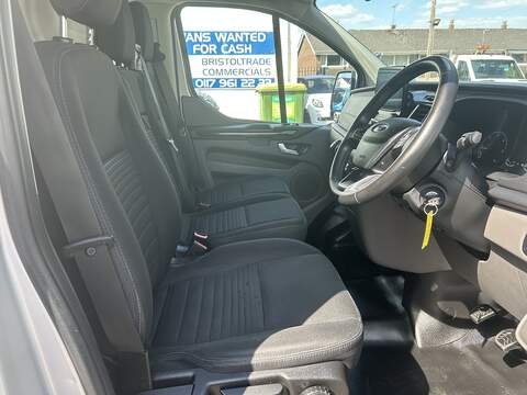 Ford Transit Custom 300 EcoBlue Limited - U5943