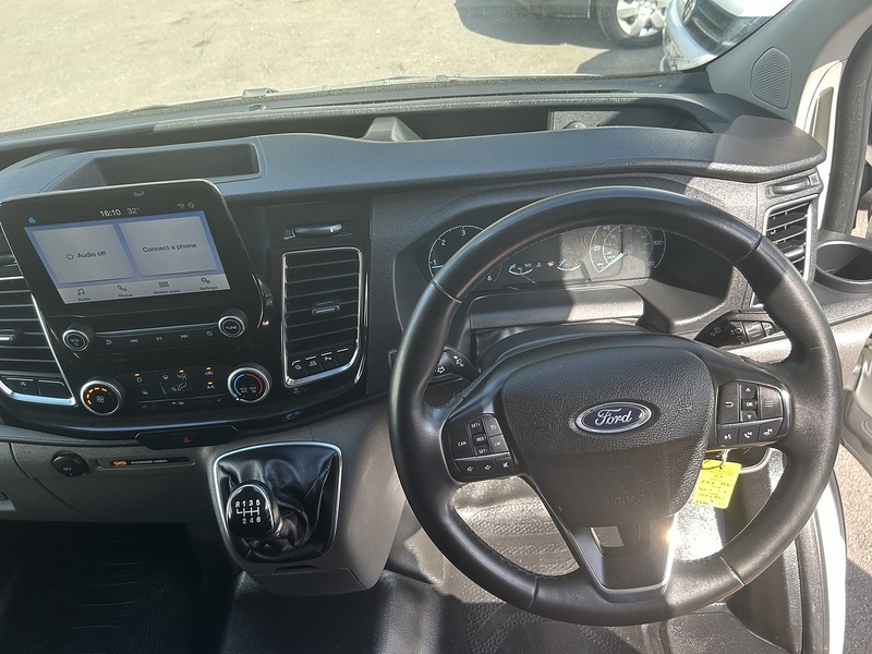 Ford 2.0 300 EcoBlue Limited Panel Van 5dr Diesel Manual L1 H1 Euro 6 (s/s) (130 ps)