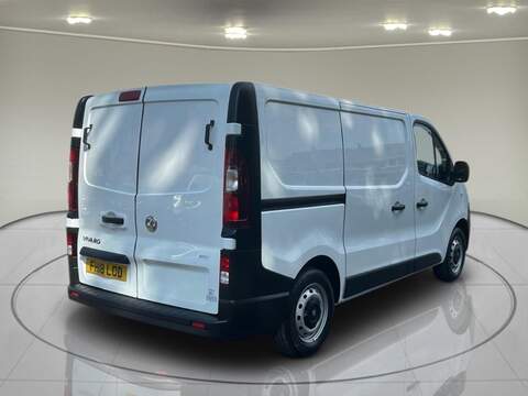 Vauxhall Vivaro CDTi 2900 - U5958