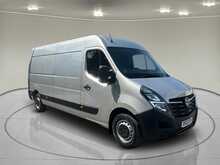 Vauxhall Movano