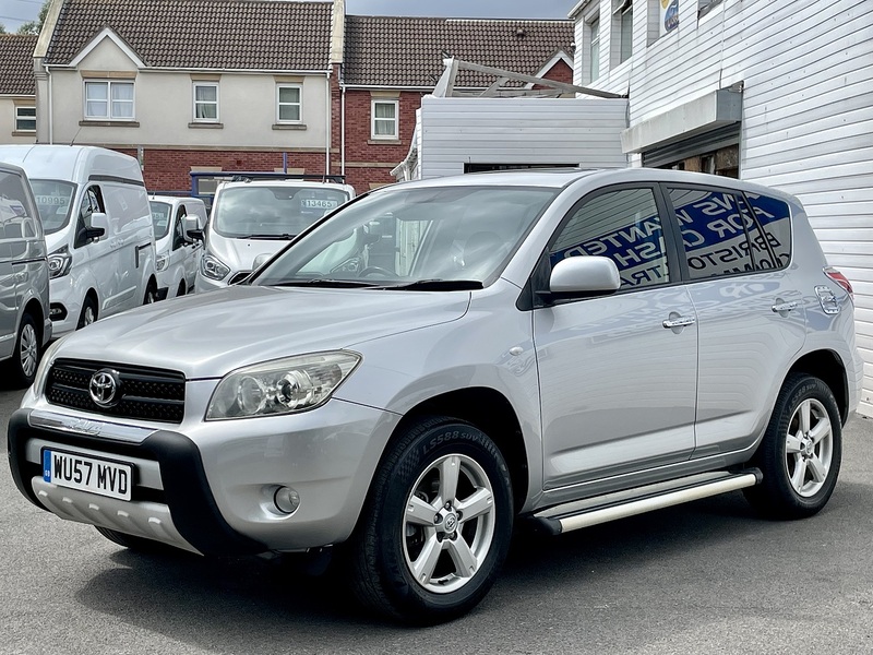 Toyota RAV4 2.0 XT-R SUV 5dr Petrol Manual 4WD (202 g/km, 150 bhp) - U5965