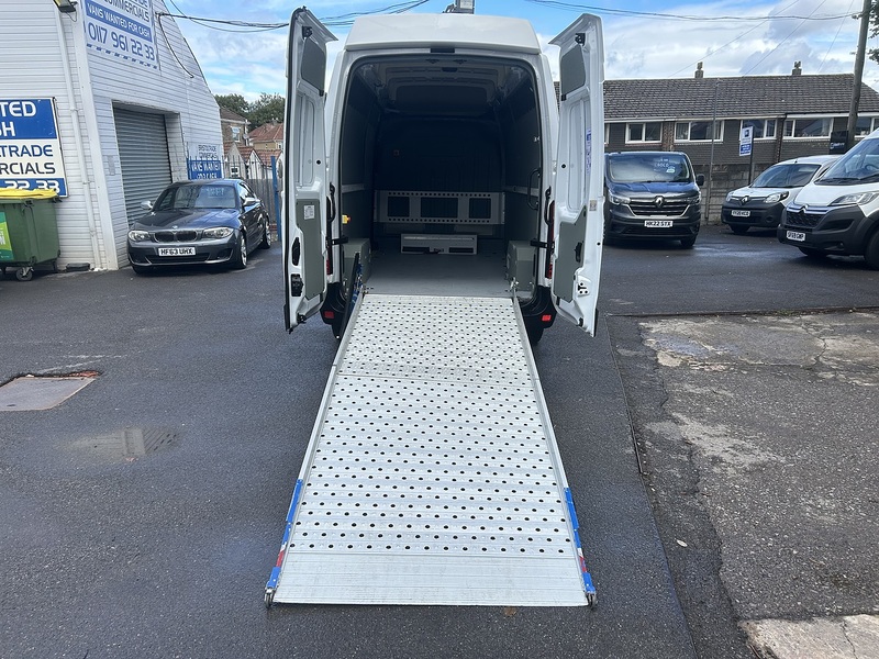 Vauxhall Movano 2.3 CDTi 3500 BiTurbo Edition Panel Van 5dr Diesel Manual FWD L3 H3 Euro 6 (135 ps) - U5972