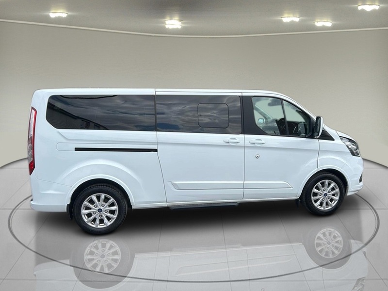 Ford Tourneo Custom 320 EcoBlue Titanium - U5973