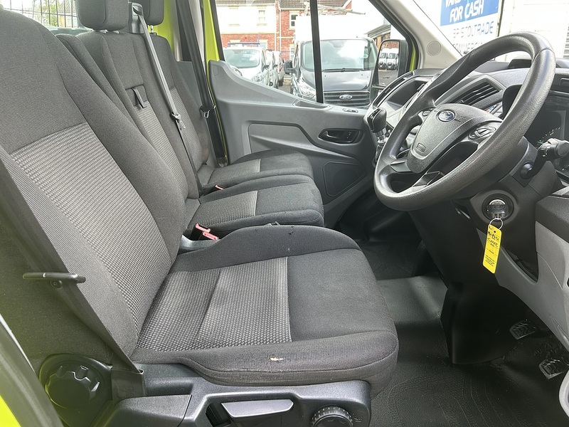 Ford Transit 350 EcoBlue - U5977