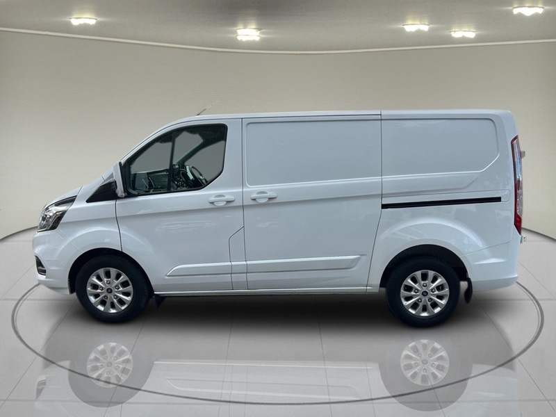 Ford Transit Custom 2.0 300 EcoBlue Limited Panel Van 5dr Diesel Auto L1 H1 Euro 6 (s/s) (130 ps) - U5995