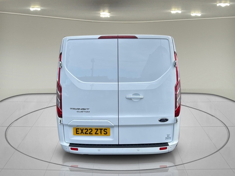 Ford Transit Custom 2.0 300 EcoBlue Limited Panel Van 5dr Diesel Auto L1 H1 Euro 6 (s/s) (130 ps) - U5995