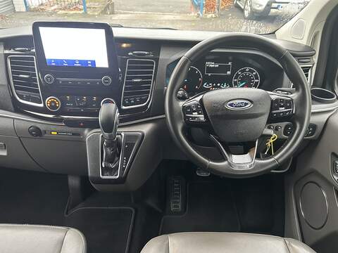 Ford Tourneo Custom 2.0 320 EcoBlue Titanium Minibus Double Cab 5dr Diesel Auto L2 Euro 6 (s/s) (130 ps) - U6010