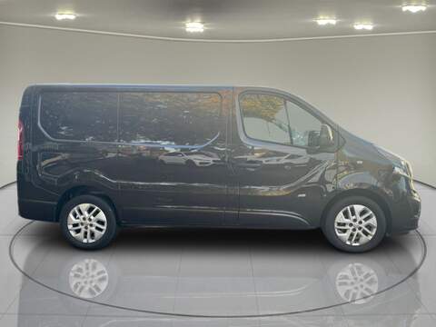 Vauxhall Vivaro 1.6 CDTi 2700 BiTurbo ecoFLEX Sportive Panel Van 5dr Diesel Manual L1 H1 Euro 5 (s/s) (140 ps) - U6017