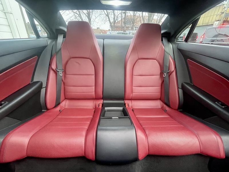 Mercedes-Benz E Class 2.1 E250 CDI AMG Sport Coupe 2dr Diesel G-Tronic+ Euro 5 (s/s) (204 ps) - U6019