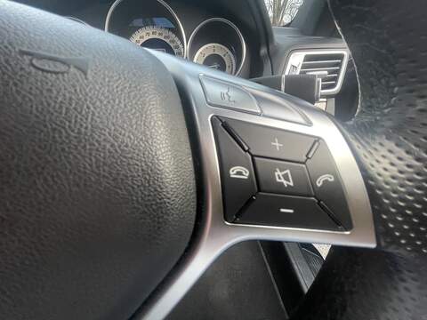 Mercedes-Benz E Class 2.1 E250 CDI AMG Sport Coupe 2dr Diesel G-Tronic+ Euro 5 (s/s) (204 ps) - U6019