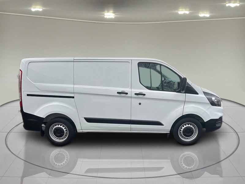 Ford Transit Custom 2.0 320 EcoBlue Panel Van 5dr Diesel Manual L1 H1 Euro 6 (105 ps) - U6025