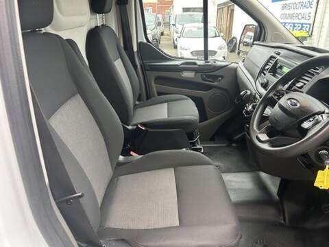 Ford Transit Custom 2.0 320 EcoBlue Panel Van 5dr Diesel Manual L1 H1 Euro 6 (105 ps) - U6025