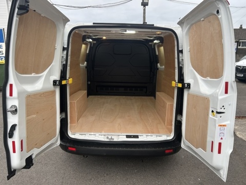 Ford Transit Custom 2.0 320 EcoBlue Panel Van 5dr Diesel Manual L1 H1 Euro 6 (105 ps) - U6025