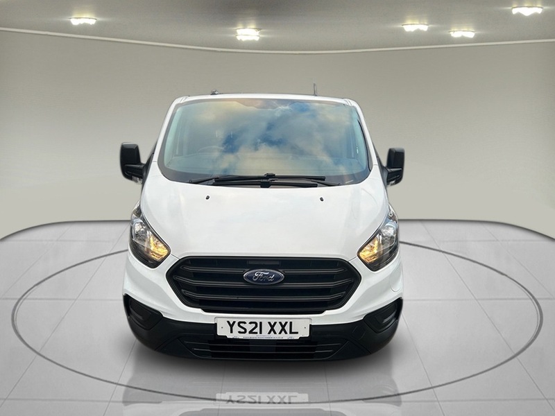 Ford Transit Custom 1.0 340 EcoBoost 13.6kWh Leader Panel Van 5dr Petrol Plug-in Hybrid Auto L1 H1 Euro 6 (126 ps) - U6030