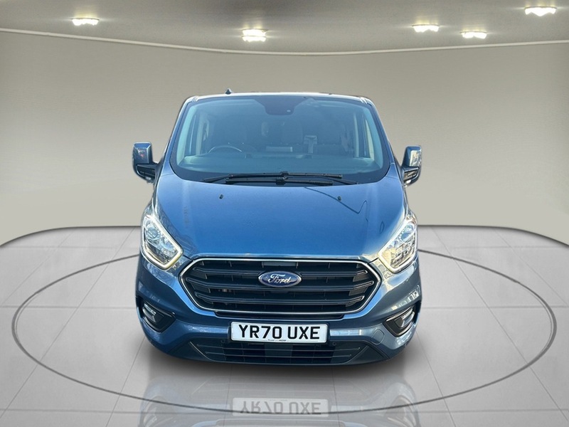 Ford Transit Custom 2.0 320 EcoBlue Limited Crew Van Double Cab 5dr Diesel Manual L2 H1 Euro 6 (s/s) (6 Seat) (130 ps) - U6032