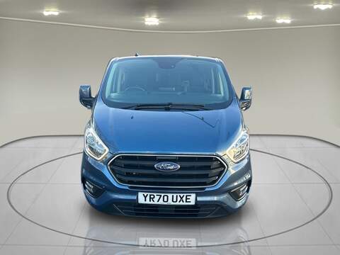 Ford Transit Custom 2.0 320 EcoBlue Limited Crew Van Double Cab 5dr Diesel Manual L2 H1 Euro 6 (s/s) (6 Seat) (130 ps) - U6032