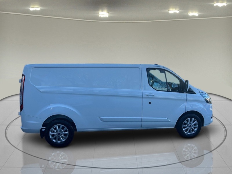Ford Transit Custom 2.0 300 EcoBlue Limited Panel Van 5dr Diesel Manual L2 H1 Euro 6 (s/s) (130 ps) - U6033