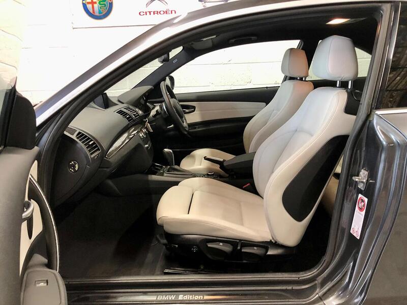 BMW 1 Series 1 Series 2.0 120i Exclusive Edition Steptronic Euro 5 2dr - U75001