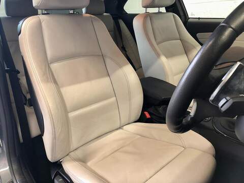 BMW 1 Series 1 Series 2.0 120i Exclusive Edition Steptronic Euro 5 2dr - U75001