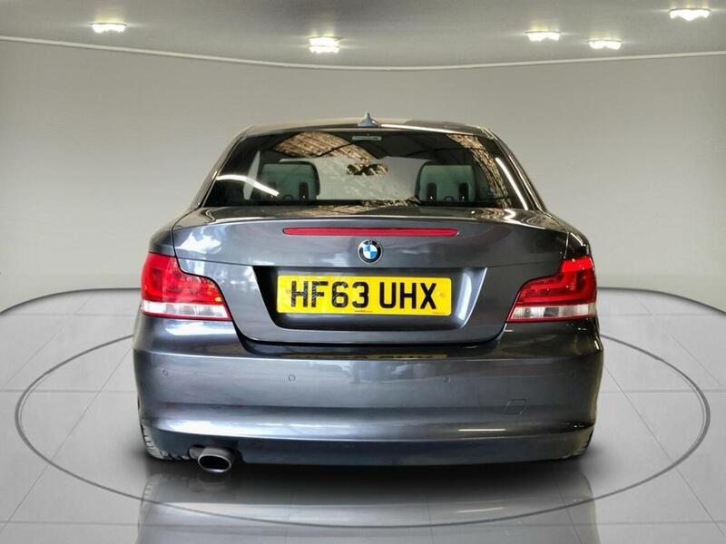 BMW 1 Series 1 Series 2.0 120i Exclusive Edition Steptronic Euro 5 2dr - U75001