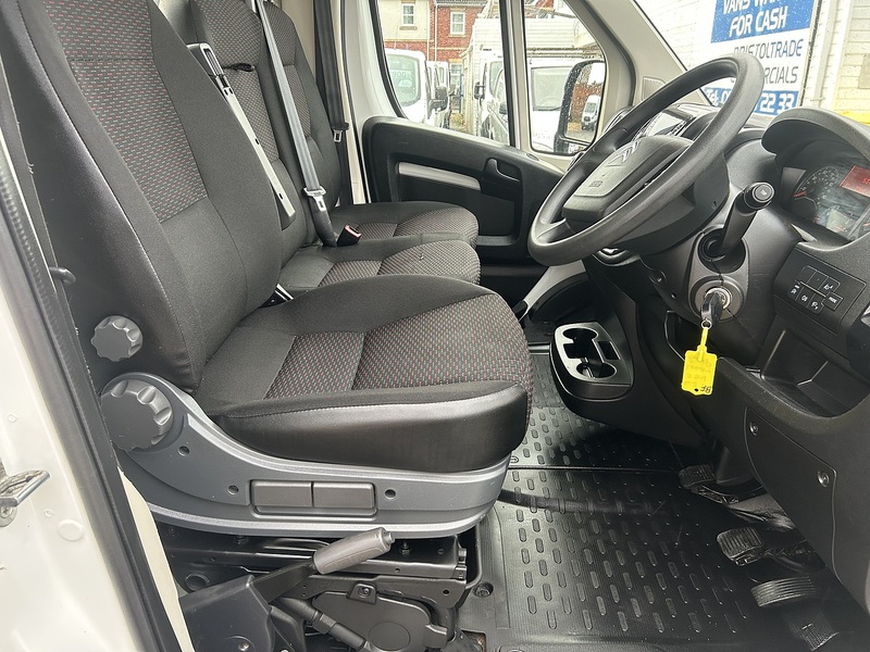 Citroen Relay 2.2 BlueHDi 35 Plus Ready To Run Dropside 2dr Diesel Manual L4 Euro 6 (s/s) (140 ps) - U75005
