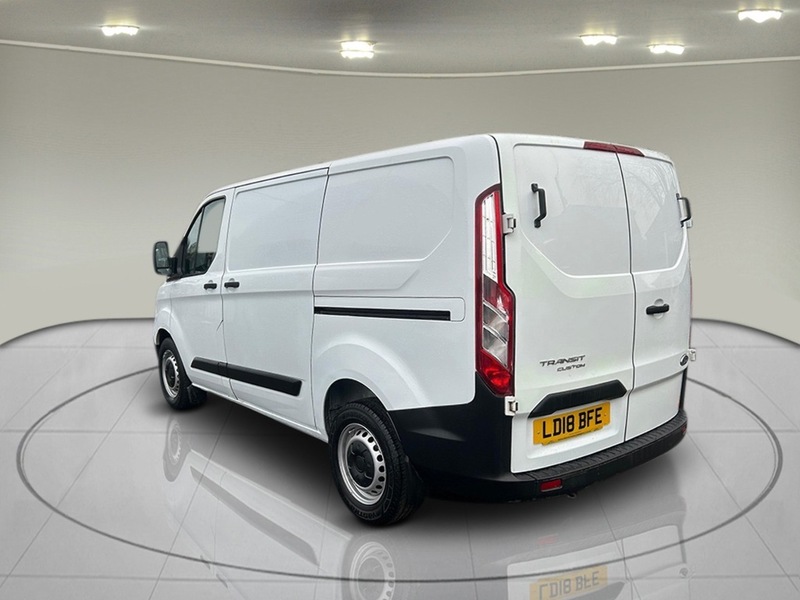 Ford Transit Custom 2.0 320 EcoBlue Panel Van 5dr Diesel Manual L1 H1 Euro 6 (105 ps) - U75010