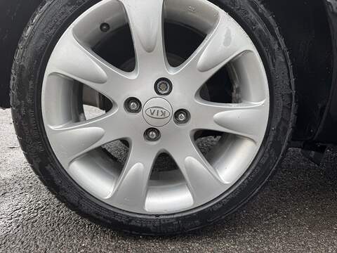 Kia Rio 1.4 Black Hatchback 5dr Petrol Manual (147 g/km, 95 bhp) - U75014