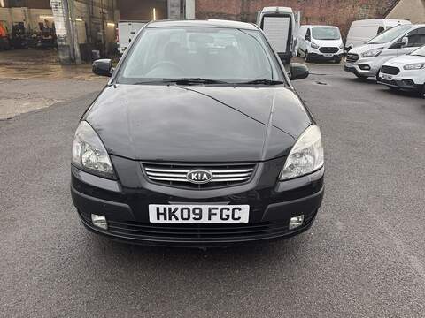 Kia Rio 1.4 Black Hatchback 5dr Petrol Manual (147 g/km, 95 bhp) - U75014