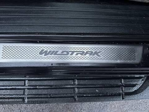 Ford Ranger 2.0 EcoBlue Wildtrak Pickup Double Cab 4dr Diesel Auto 4WD Euro 6 (s/s) (213 ps) - U75025