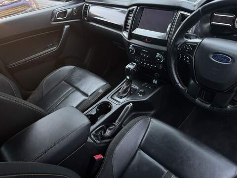 Ford Ranger 2.0 EcoBlue Wildtrak Pickup Double Cab 4dr Diesel Auto 4WD Euro 6 (s/s) (213 ps) - U75025