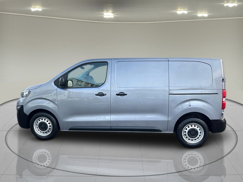 Peugeot Expert 2.0 BlueHDi 1400 Professional Standard Panel Van 6dr Diesel Manual MWB Euro 6 (s/s) (120 ps) - U75031