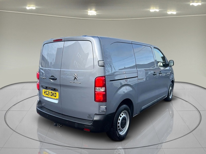 Peugeot Expert 2.0 BlueHDi 1400 Professional Standard Panel Van 6dr Diesel Manual MWB Euro 6 (s/s) (120 ps) - U75031