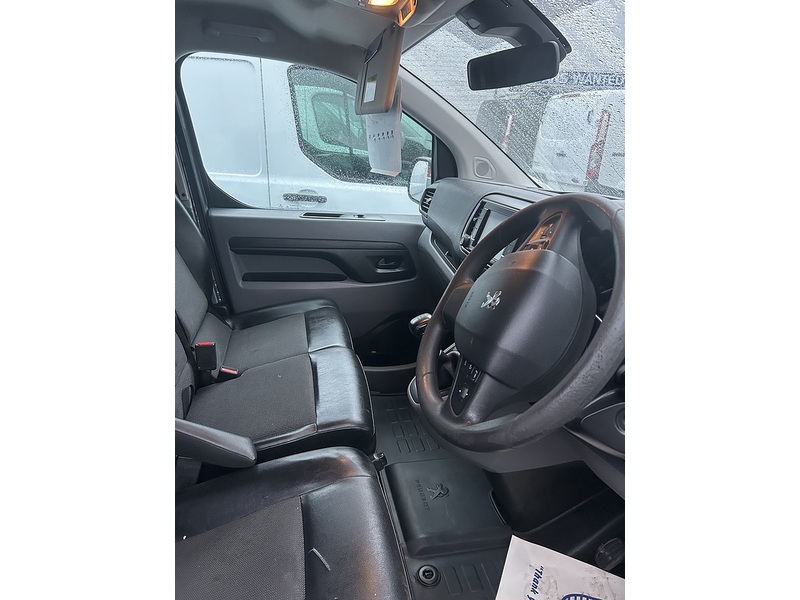 Peugeot Expert 2.0 BlueHDi 1400 Professional Standard Panel Van 6dr Diesel Manual MWB Euro 6 (s/s) (120 ps) - U75031