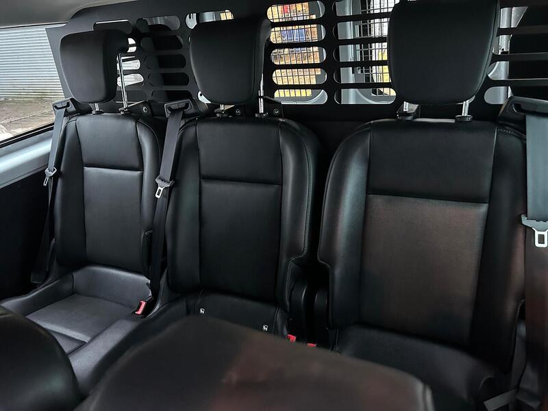 Ford Transit Custom 9 SEATER EURO 6 105PS LEATHER 2.0 5dr Combi Van Manual Diesel - U75035